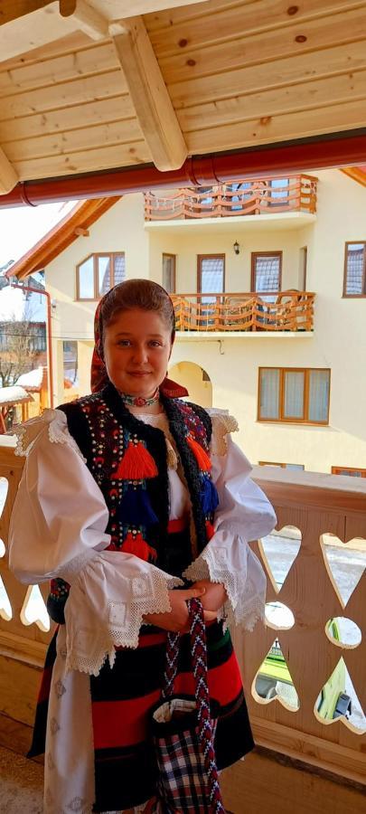 Hotel Sub Creasta Cocosului Breb Esterno foto